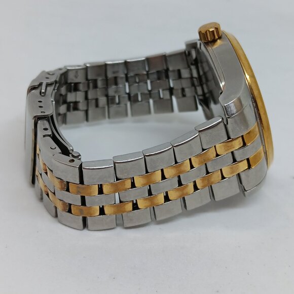 Wenger Terragraph 01.9041.214 Men's 42mm Two Tone S/Steel Swiss Quartz Watch - Picture 7 of 11